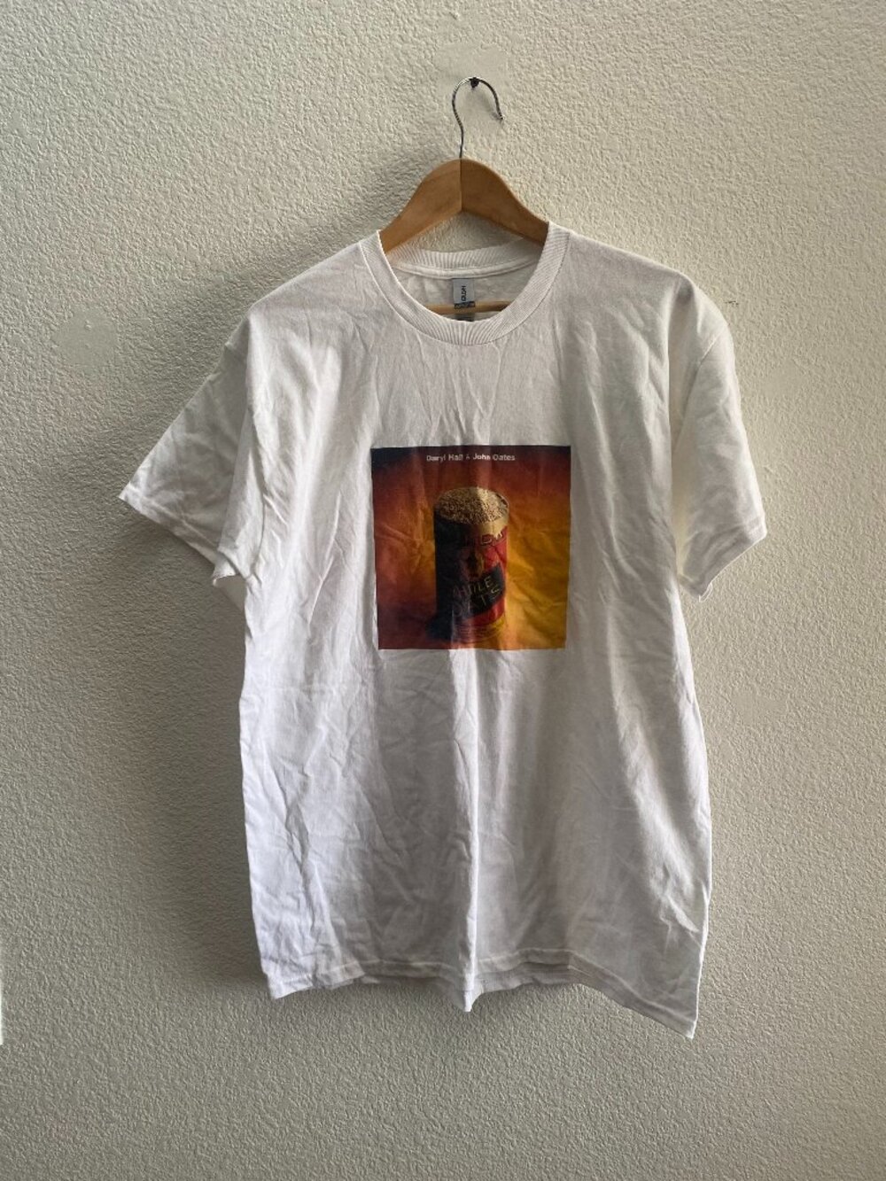 Daryl Hall & Joan Oates Whole Oats T-Shirt Men's Large Gildan White Color